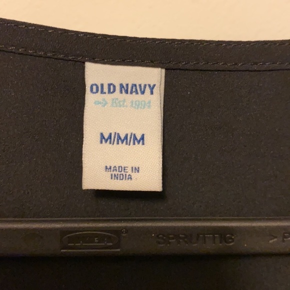 Old Navy  black Sleeveless Sequin Blouse M - Picture 5 of 7